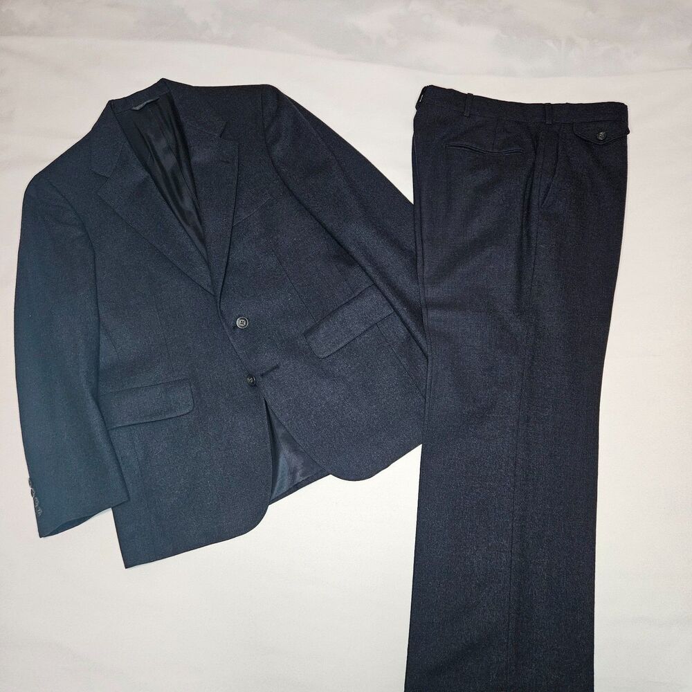 VTG CHAPS 2 Piece Navy Wool Flannel Suit 40R/32X28, Fall/Winter